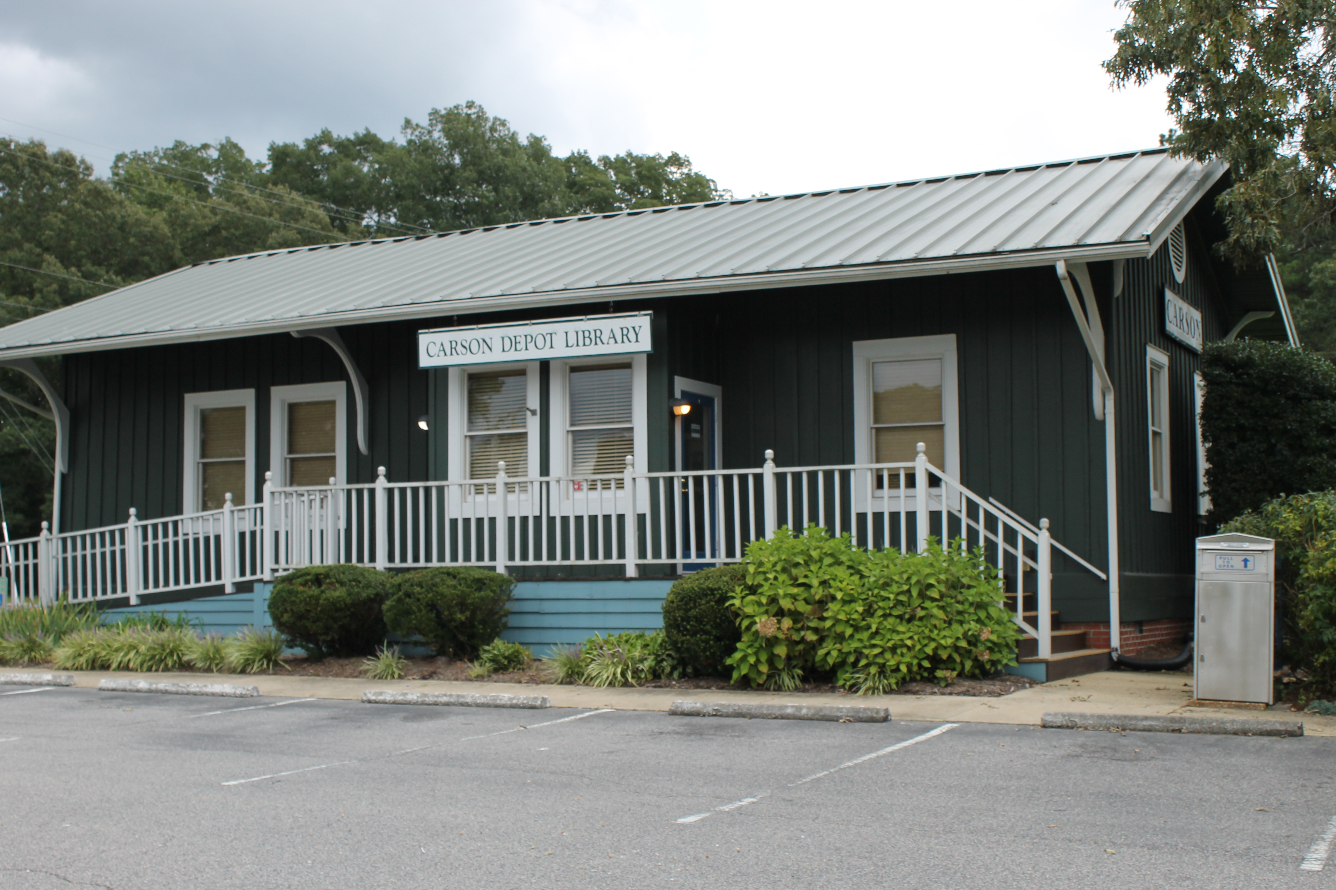 Carson branch location exterior